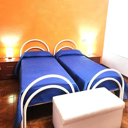 Apartment Appartamento Le Rondini
