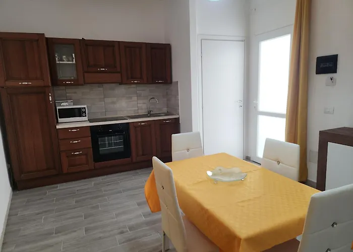 Le Rondini Domus De Maria